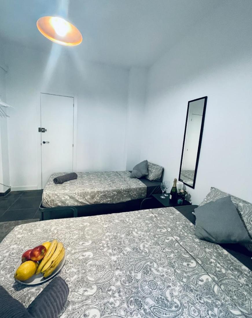 Sepulveda R1 Bed & Breakfast Barcelona Exterior foto